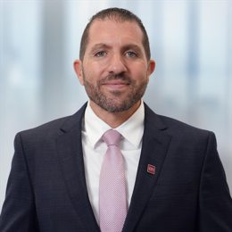 预计今年暑运期间,全社会跨区域人员流动量达119亿人次